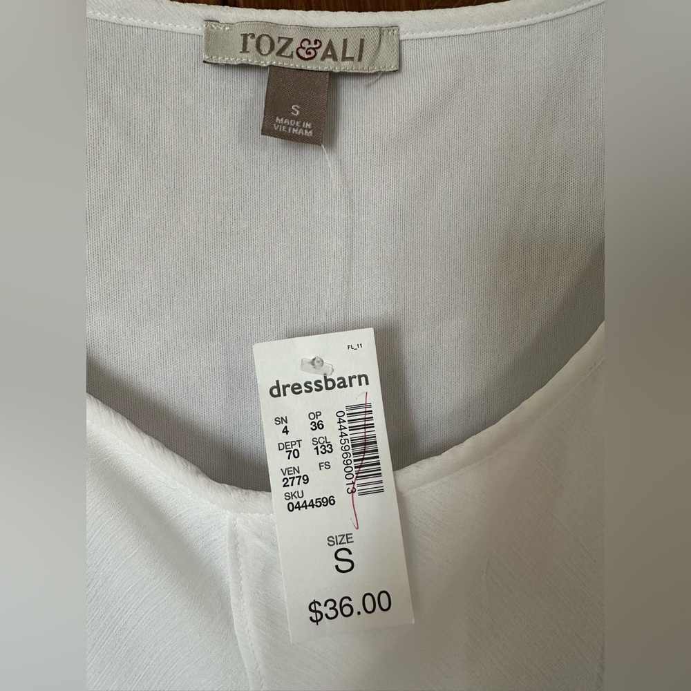 Roz & Ali White Layered Blouse - Picture 3 of 7